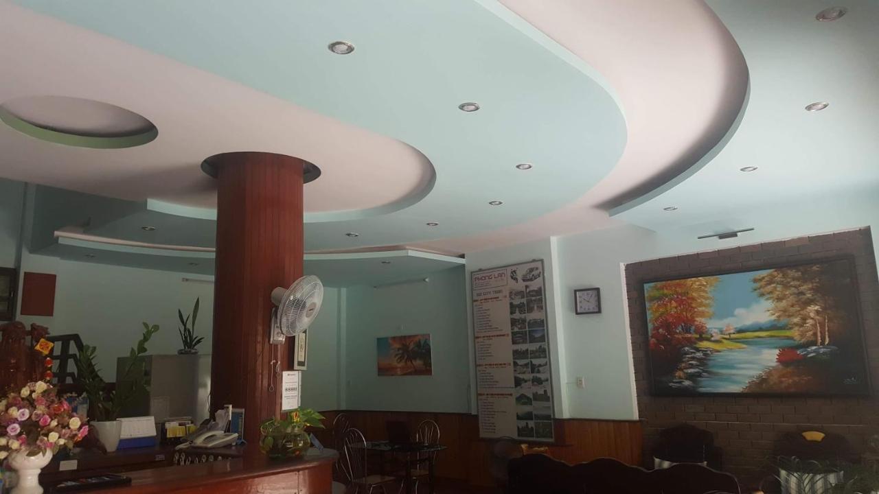 Phong Lan Guesthouse Hue Bagian luar foto
